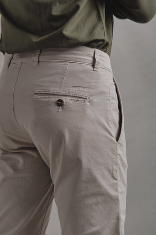 Pantalón Chino Paul Crudo - Sohhan